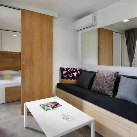 Üdülőpark Barricata Village 5*