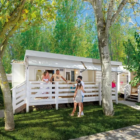 Barricata Village 5*