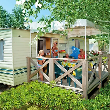 פארק נופש Barricata Village