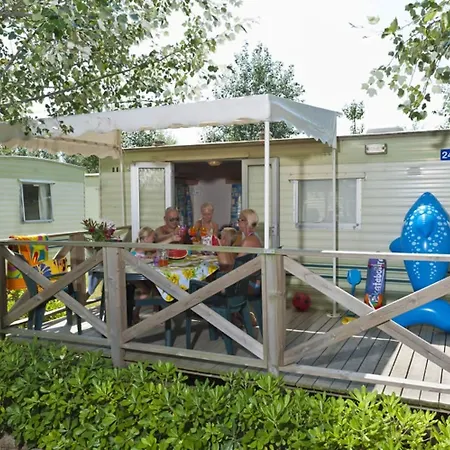 Barricata Village פארק נופש 5*