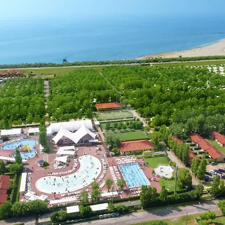 פארק נופש Barricata Village