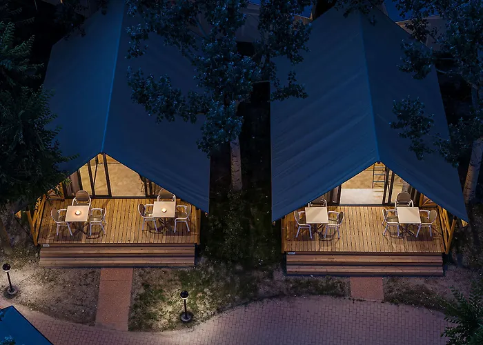 Barricata Village Vakantiepark 5*